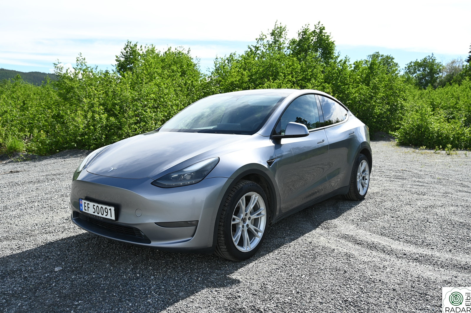 TESLA Model Y Long Range AWD