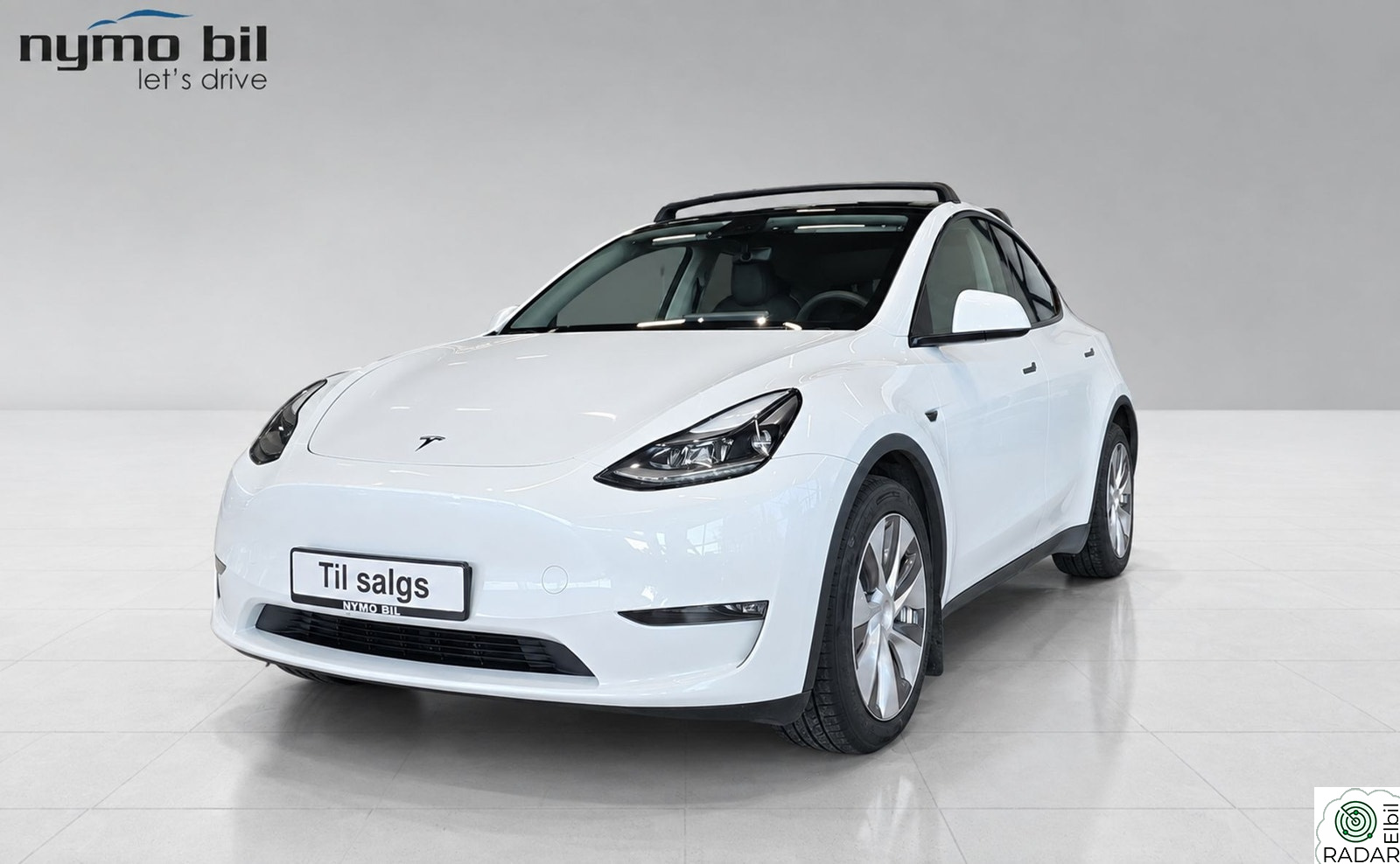 TESLA Model Y Long Range AWD - Krok, Panorama, Takstativ