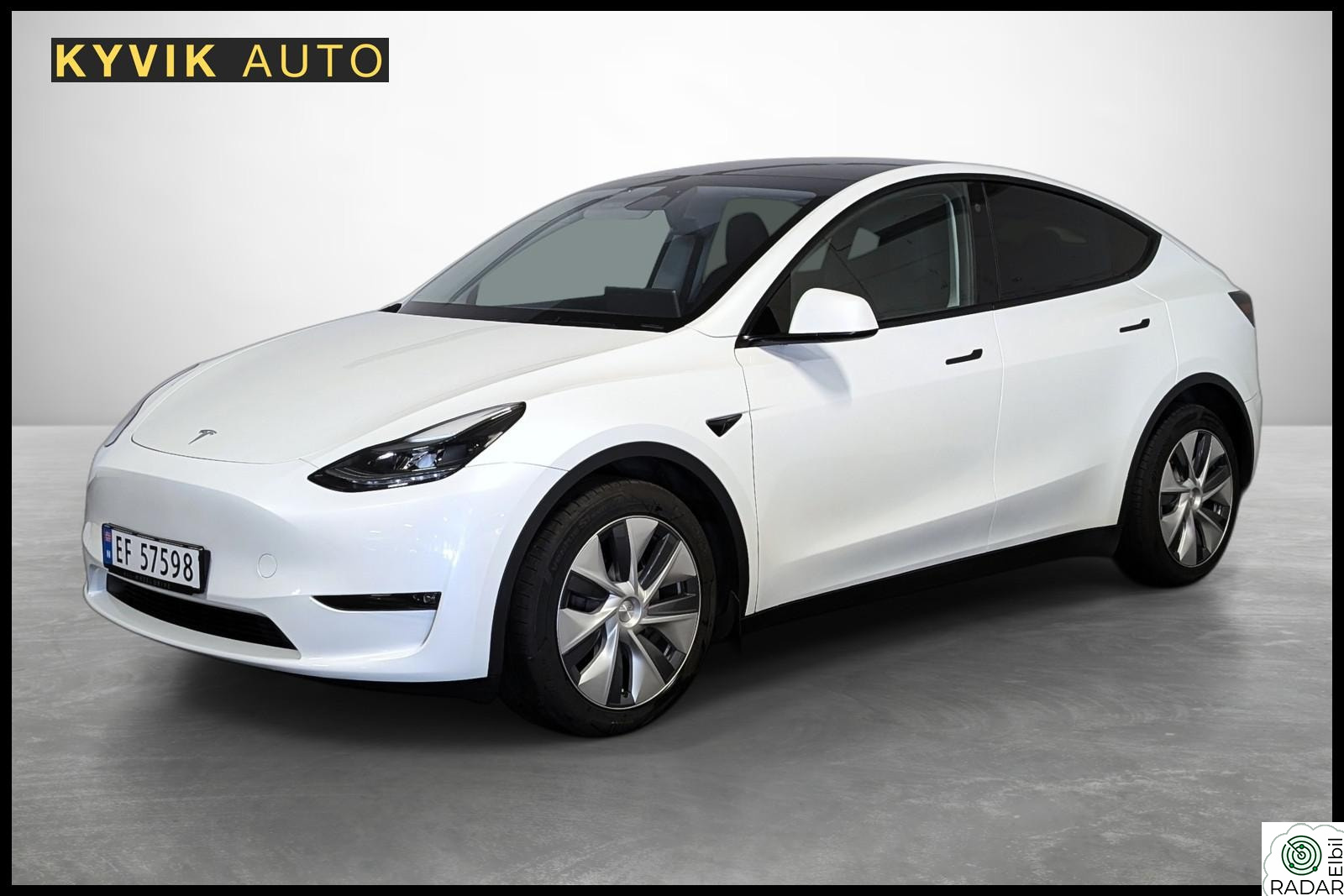 TESLA Model Y Longe Range / PANO / ACC / SKINN / NAVI / R.KAMERA++++