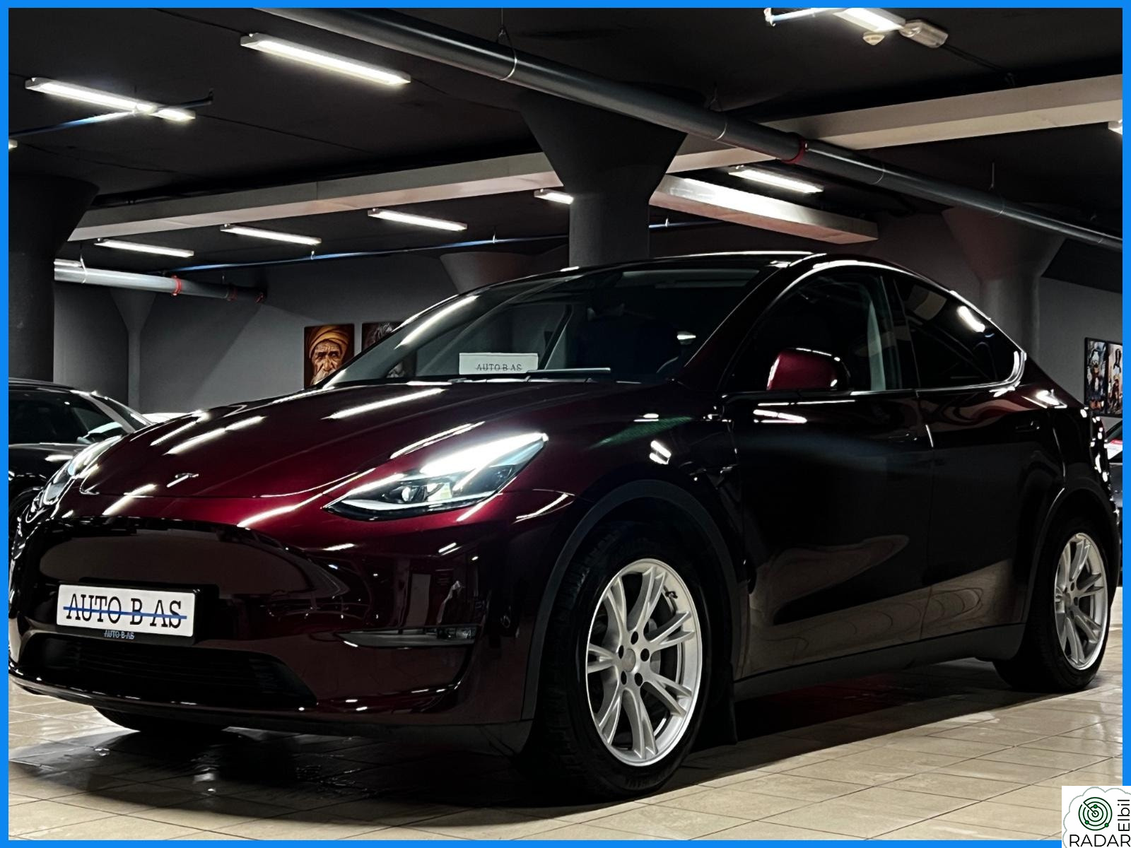 TESLA Model Y Long Range / AWD / Premium / H.feste / 1-eier
