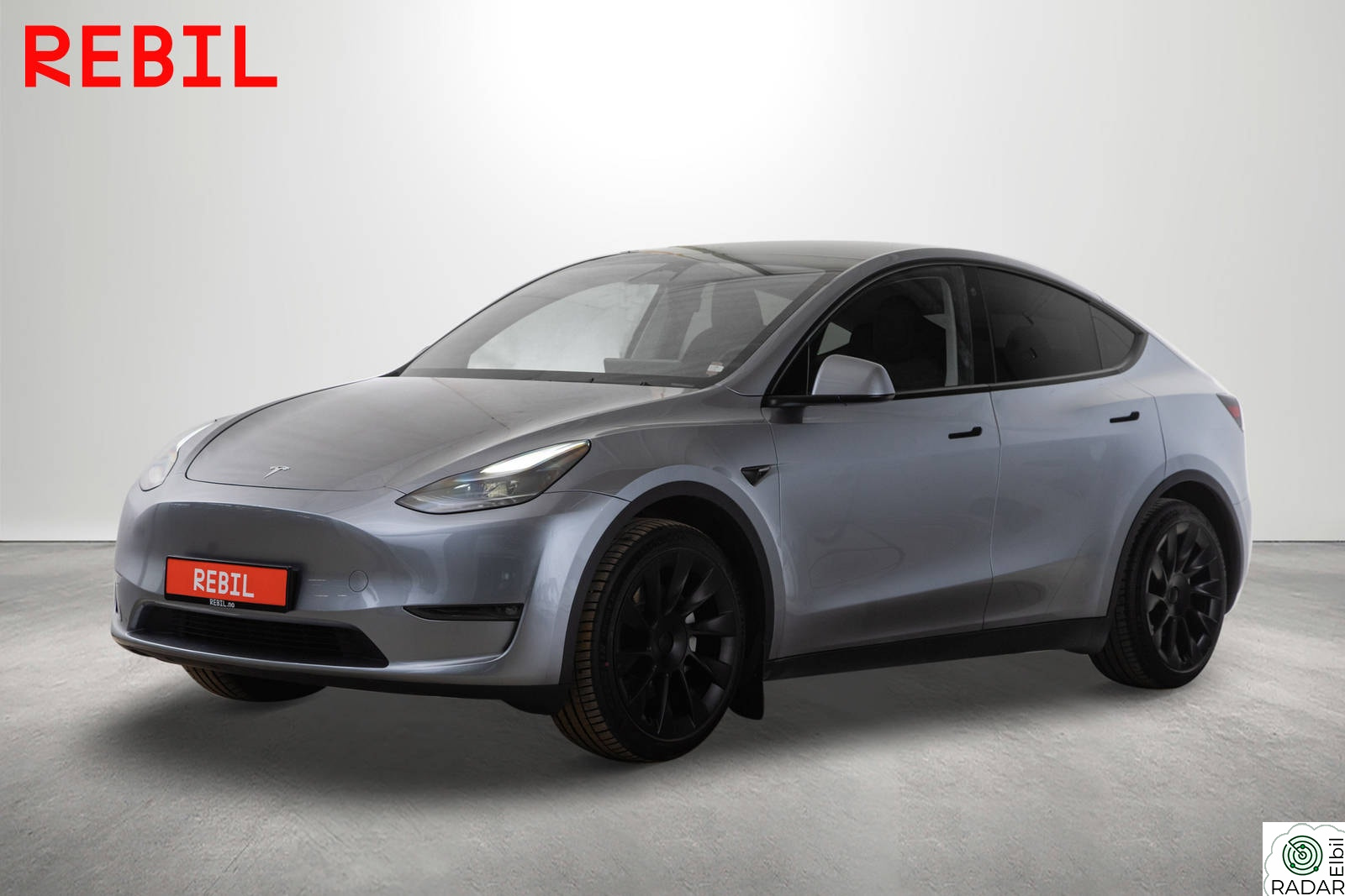 TESLA Model Y 533km(WLTP)/LR/AWD/Krok/Ryzen/Navi/Rkam/Pano/AP/V.pumpe