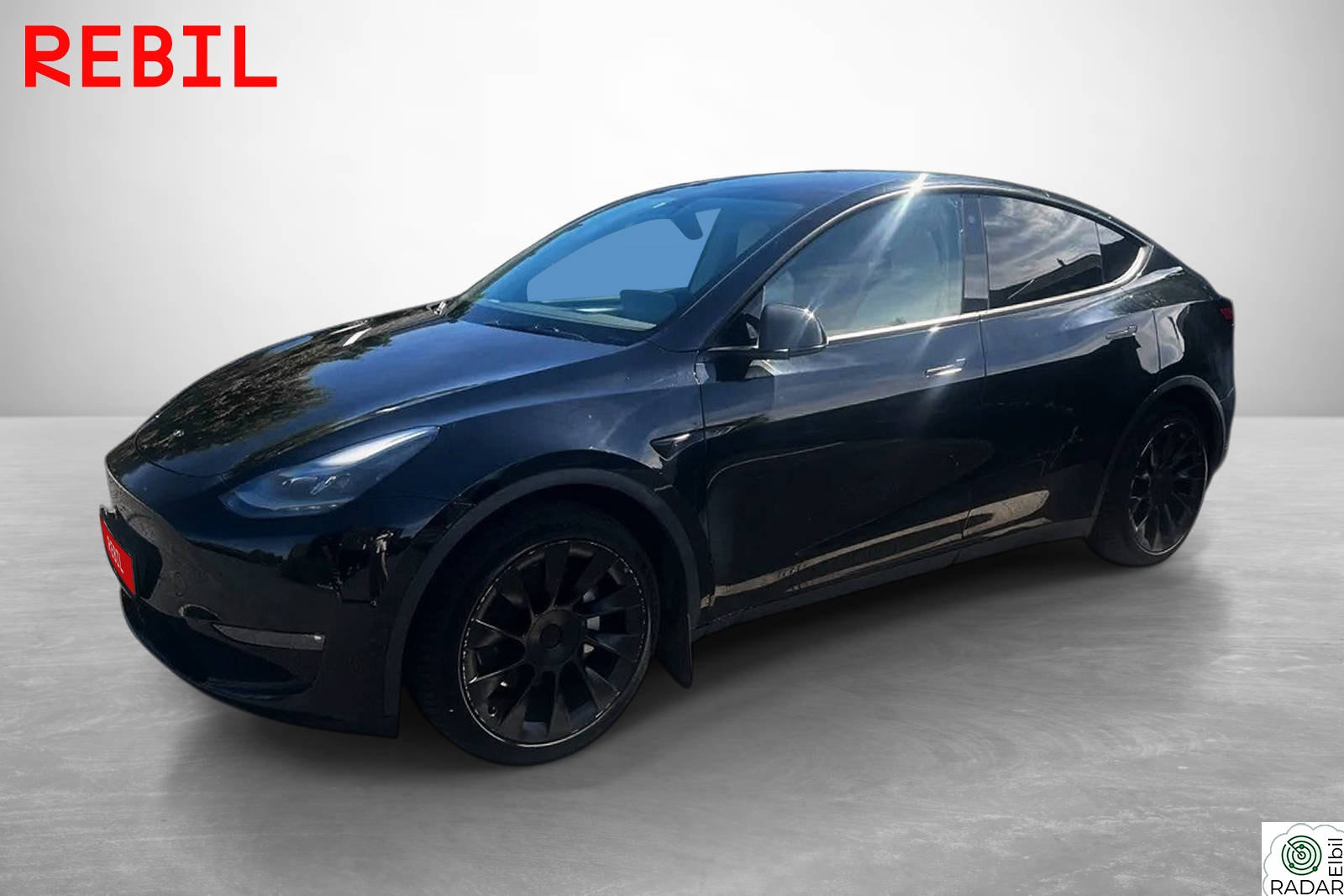 TESLA Model Y Long Range AWD/Premium/Hengerfeste/AP/Varmepumpe/Skinn
