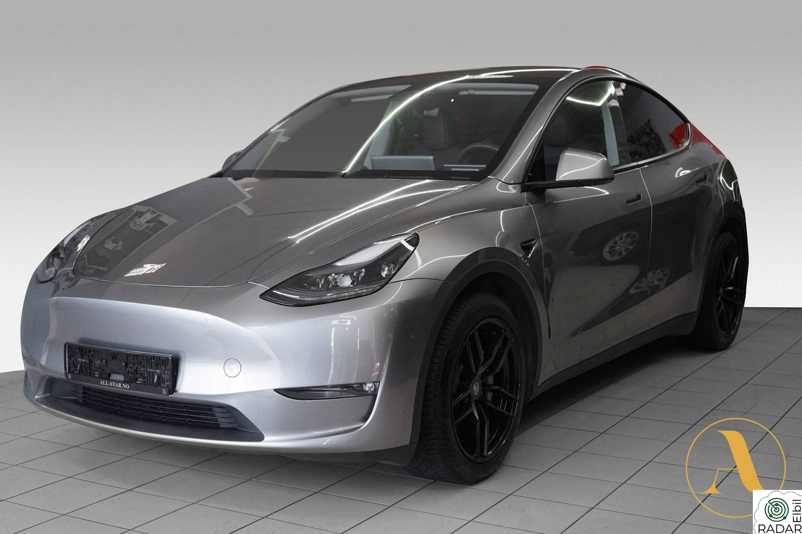TESLA Model Y LONG RANGE AWD PREMIUM/PANORAMA/AUTOPILOT/H.FESTE/NORSK