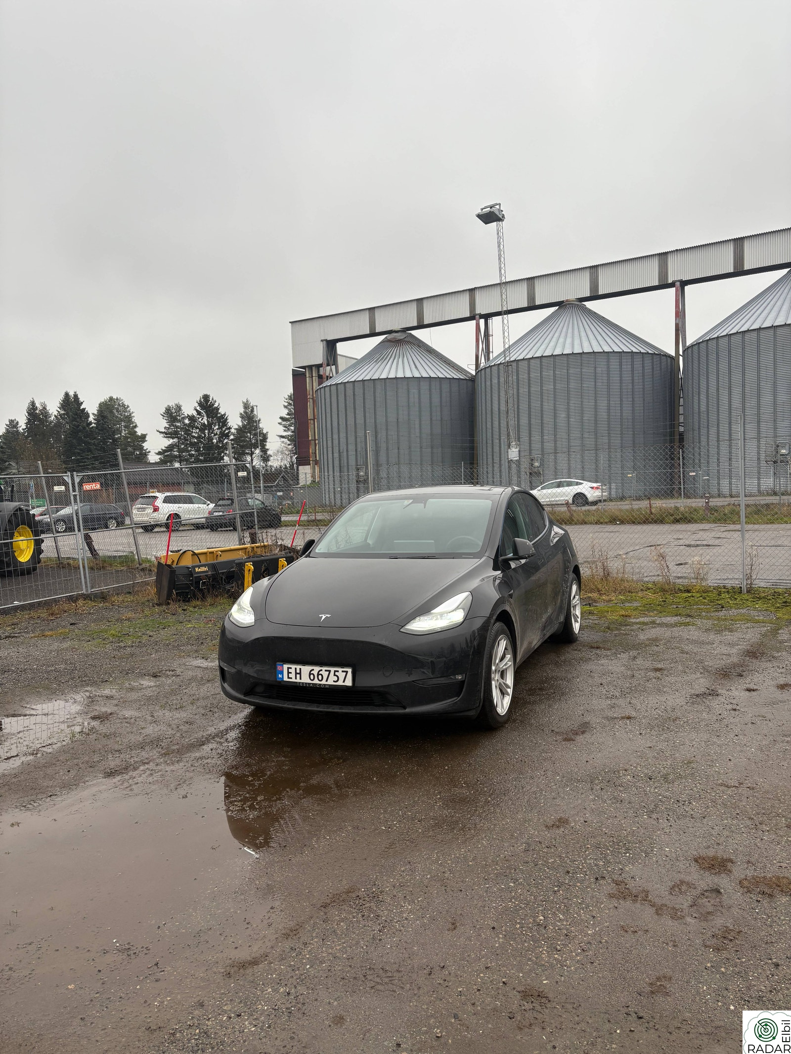 TESLA Model Y Long Range AWD