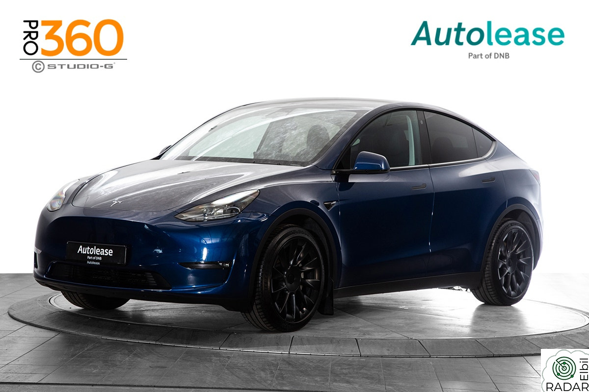 TESLA Model Y Long Range AWD, Autopilot Krok Glasstak Skinn ++,