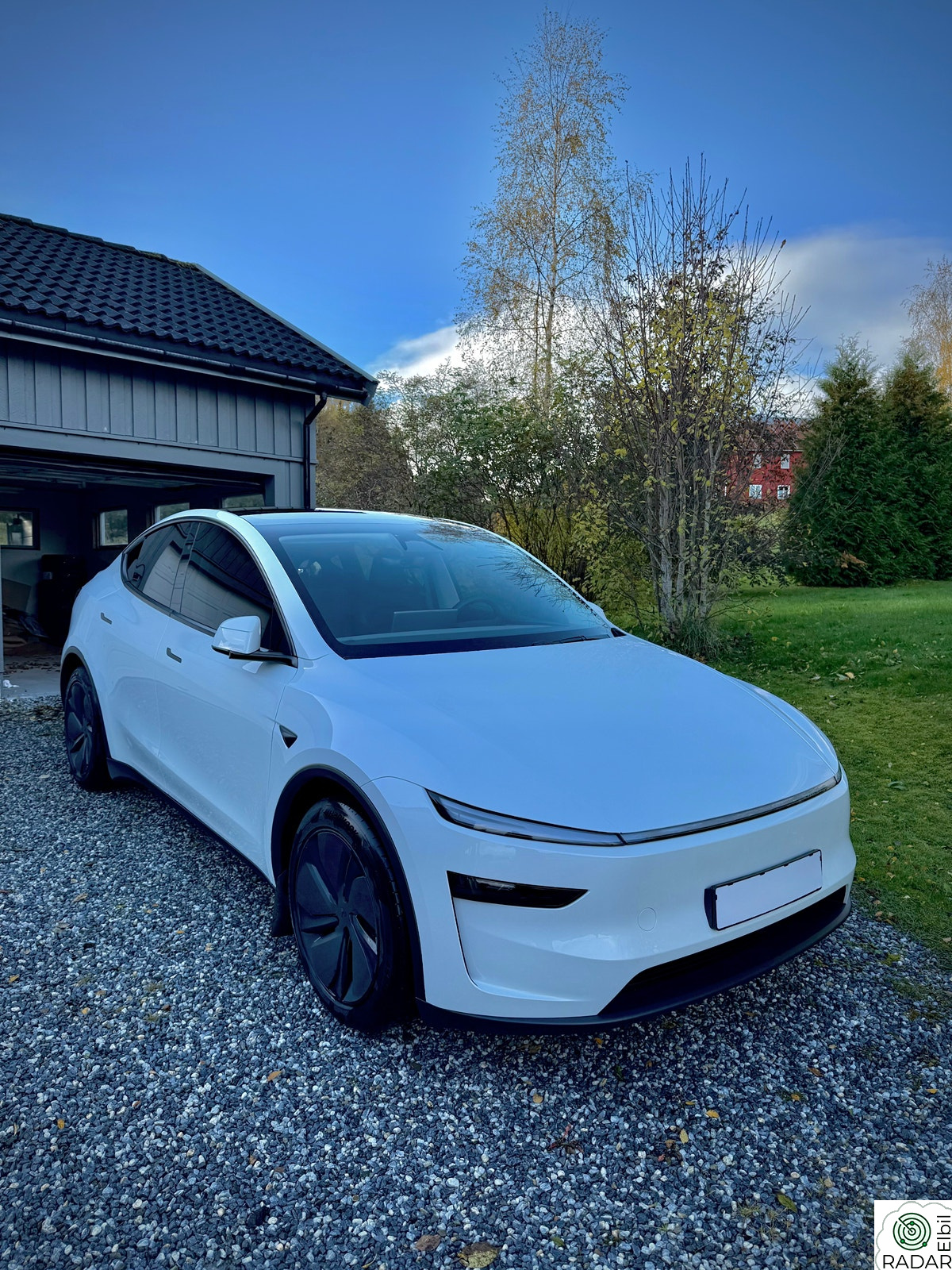 TESLA Model Y Long Range Juniper/AWD/Vinterhjul Pigg/ACC/Hengerfeste