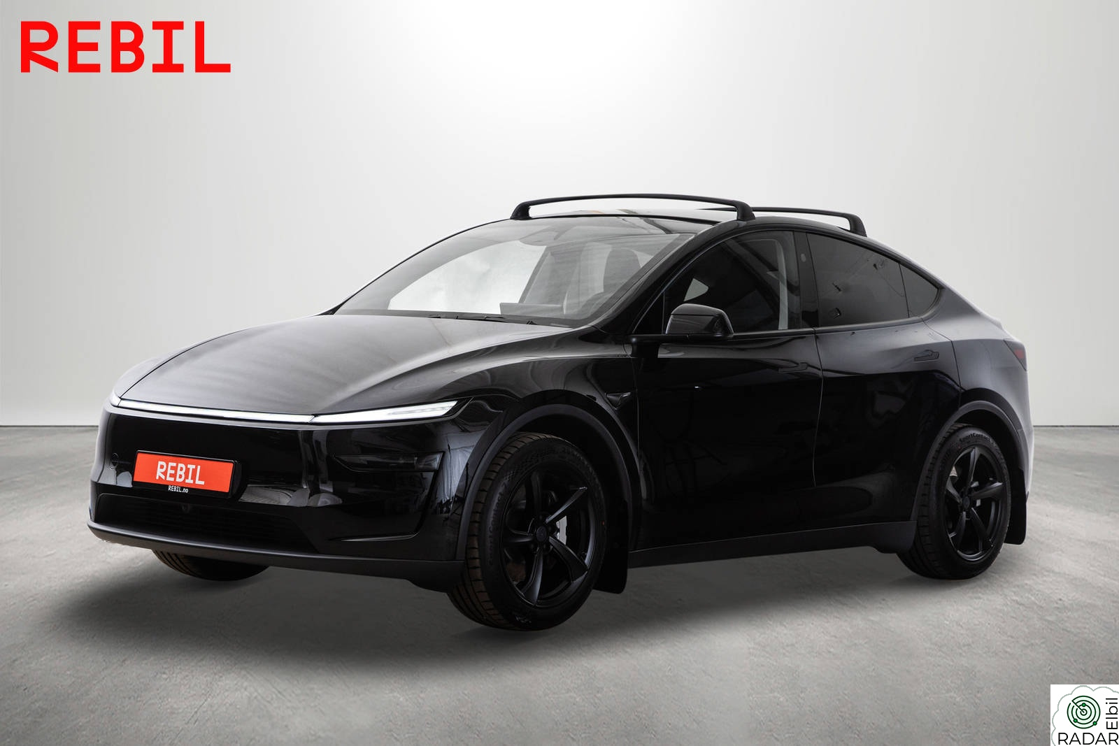 TESLA Model Y Juniper/LR/AWD/Krok/MCU3/R.kam/Pano/AP/Vpumpe/Takstativ
