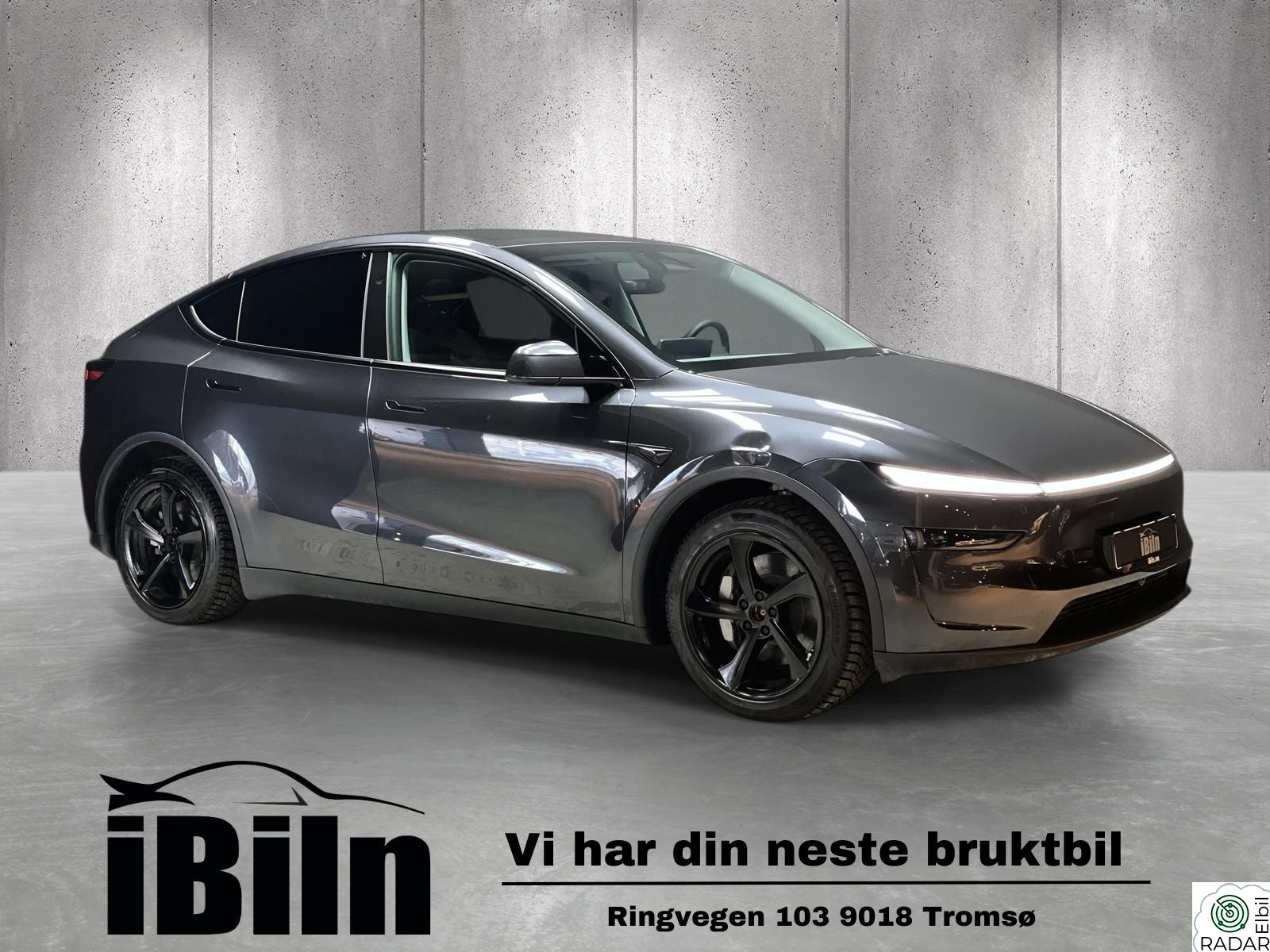 TESLA Model Y Longe Range AWD, Piggdekk, Krok, 586 km rekkevidde++