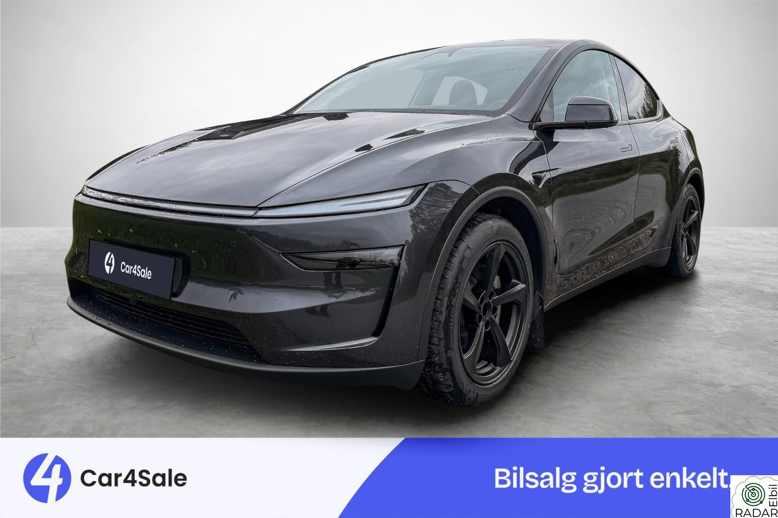 TESLA Model Y LR AWD Juniper / 586km/ Krok/ Premium/ AP/ S+V/ V.Pumpe