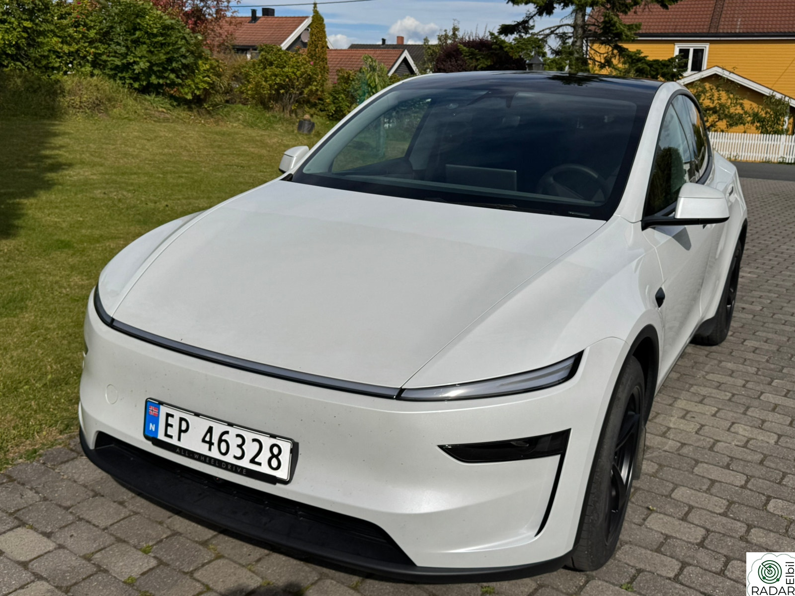 TESLA Model Y Premium Long Range AWD