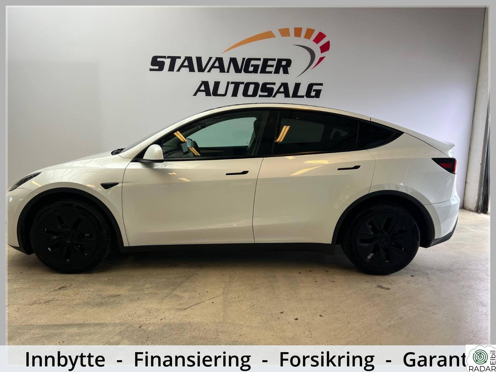 TESLA Model Y 1 EIER/LONGRANGE/LAV KM/HENGERFESTE/SENSORER/STRØKEN+++