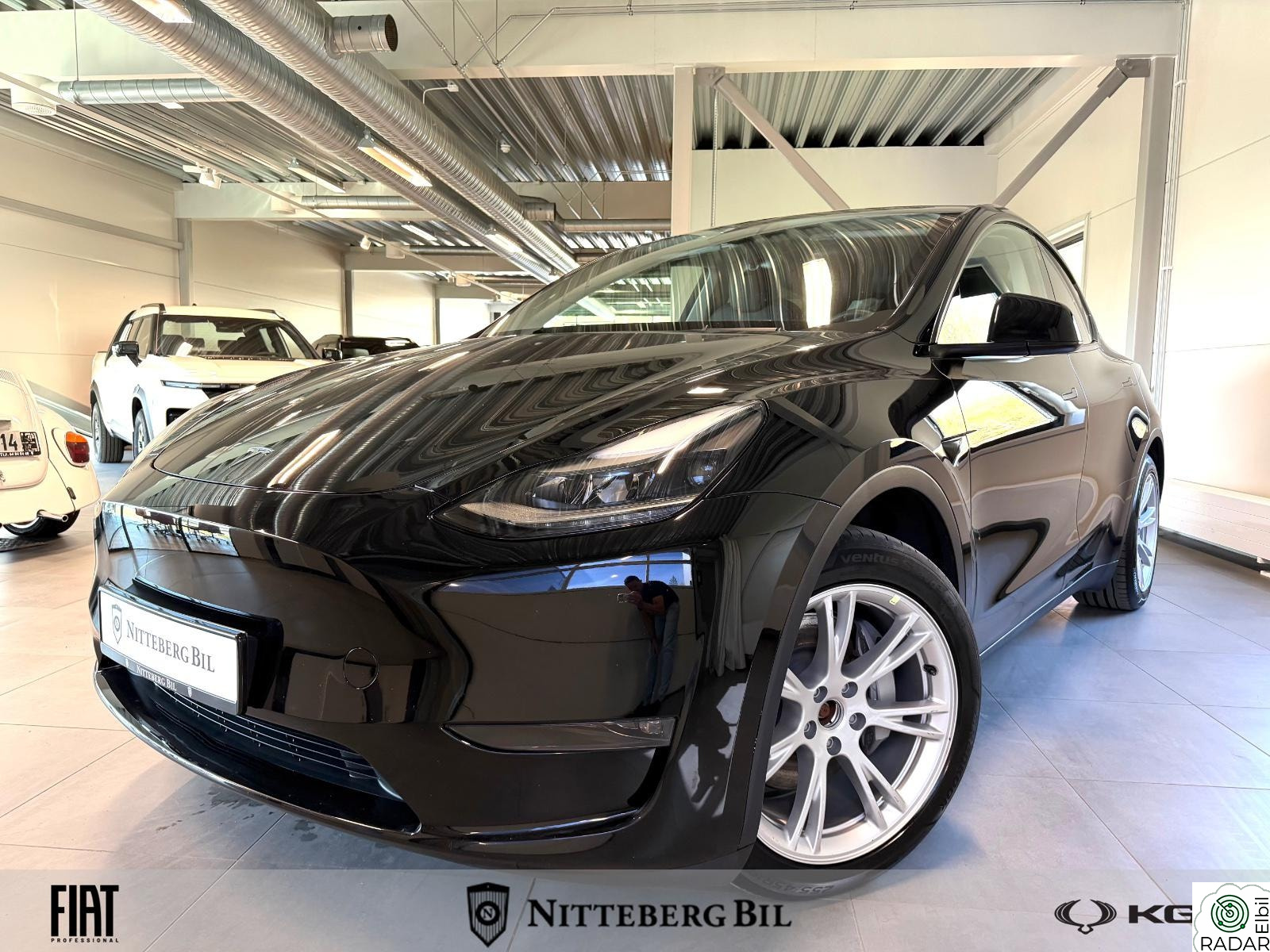 TESLA Model Y LongRange 4x4 LAV KM! Hengerfeste- Se-Her.