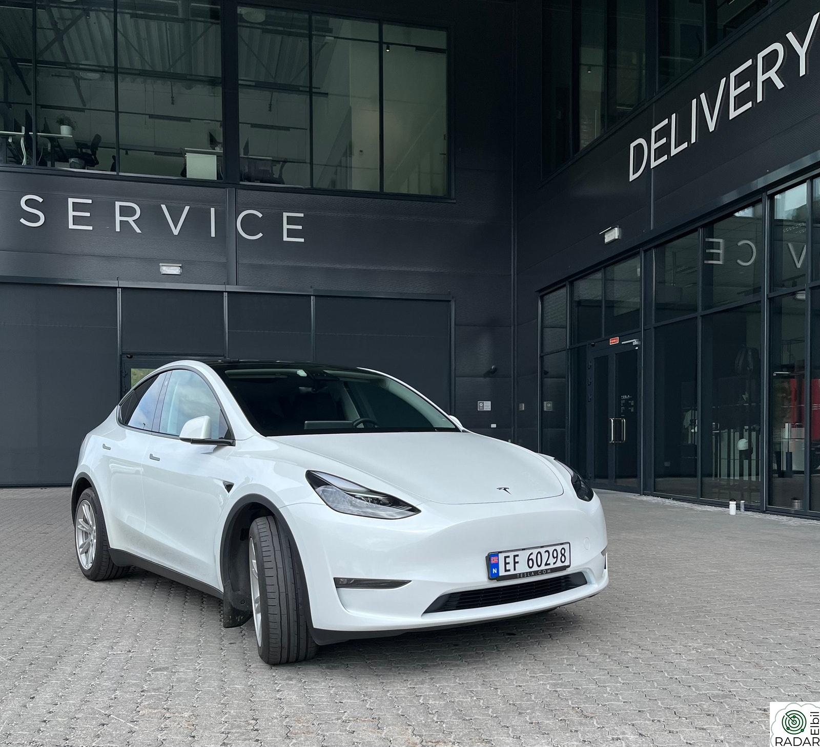 TESLA Model Y Long Range AWD