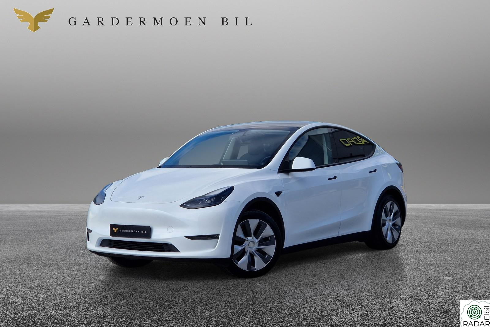 TESLA Model Y Long Range/AWD/Premium/Autopilot/Krok/Ryzen/Berlin