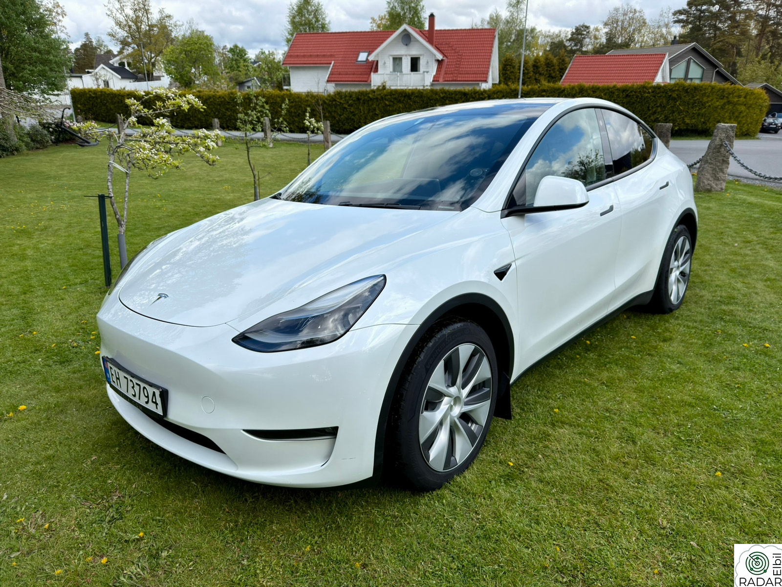 TESLA Model Y Long Range AWD