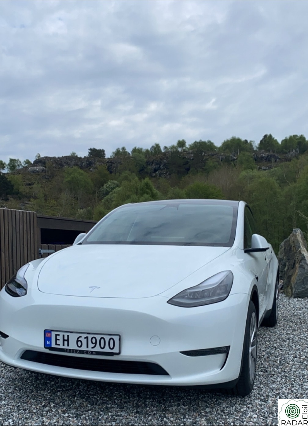 TESLA Model Y Long Range AWD