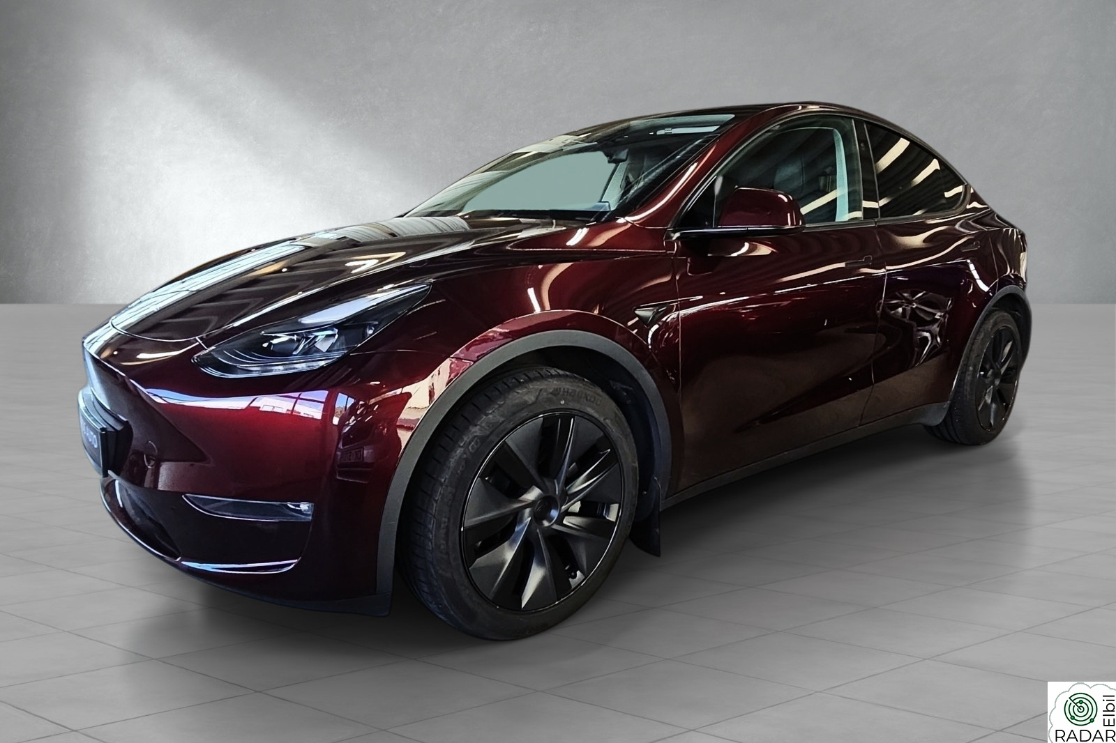 TESLA Model Y Long Range AWD NAVI-KAMERA-GLASSTAK-KROK