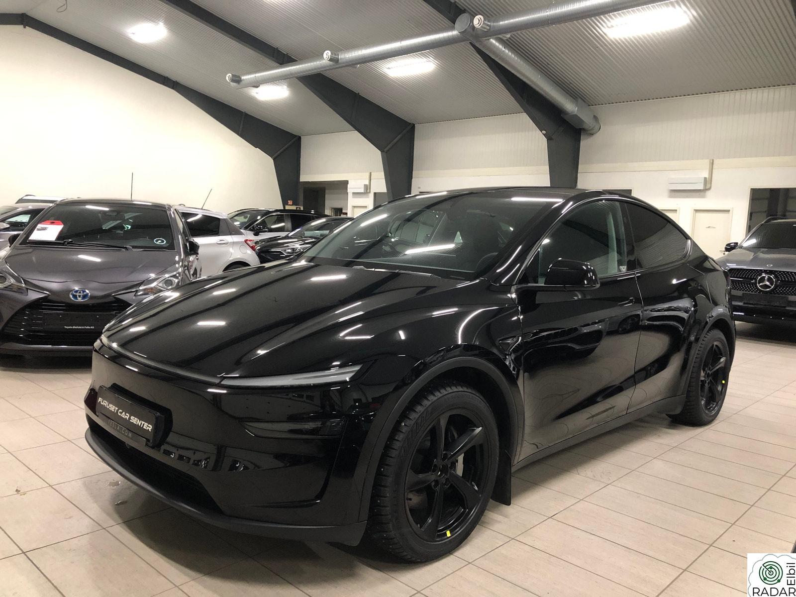 TESLA Model Y LONG RANGE, AWD,JUNIPER,PREMIUM,PANO,360,KROK,19"+19"