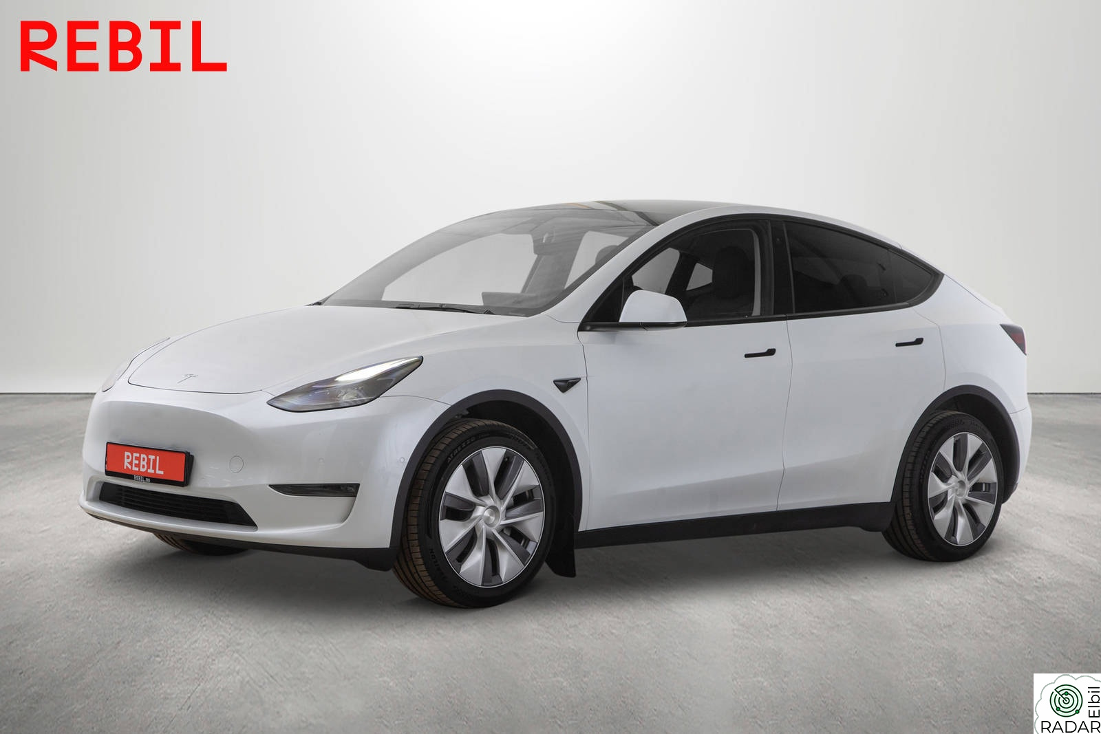 TESLA Model Y 533km (WLTP)\LR\AWD\MCU3\Autopilot\Navi\R.kamera