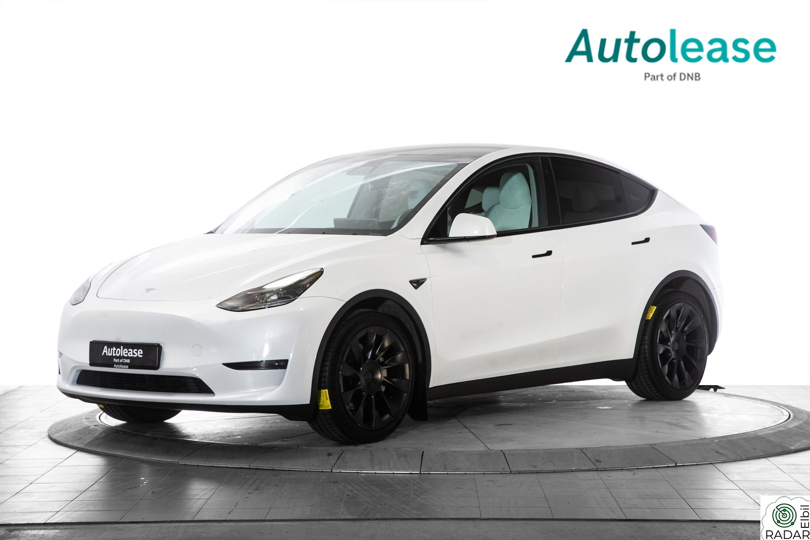 TESLA Model Y Long Range AWD, H.Feste ++,