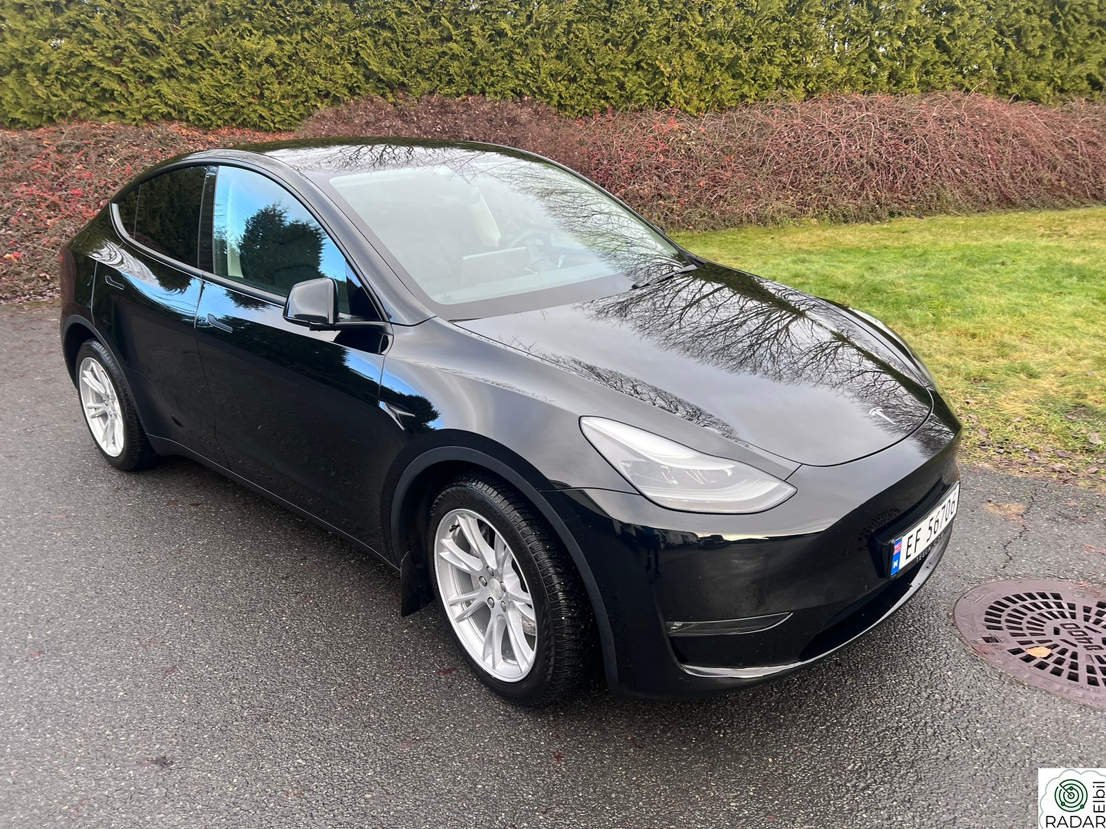 TESLA Model Y LONG RANGE AWD/1EIER/PANO/PREMIUM/BERLIN/KROK/NORSK BIL