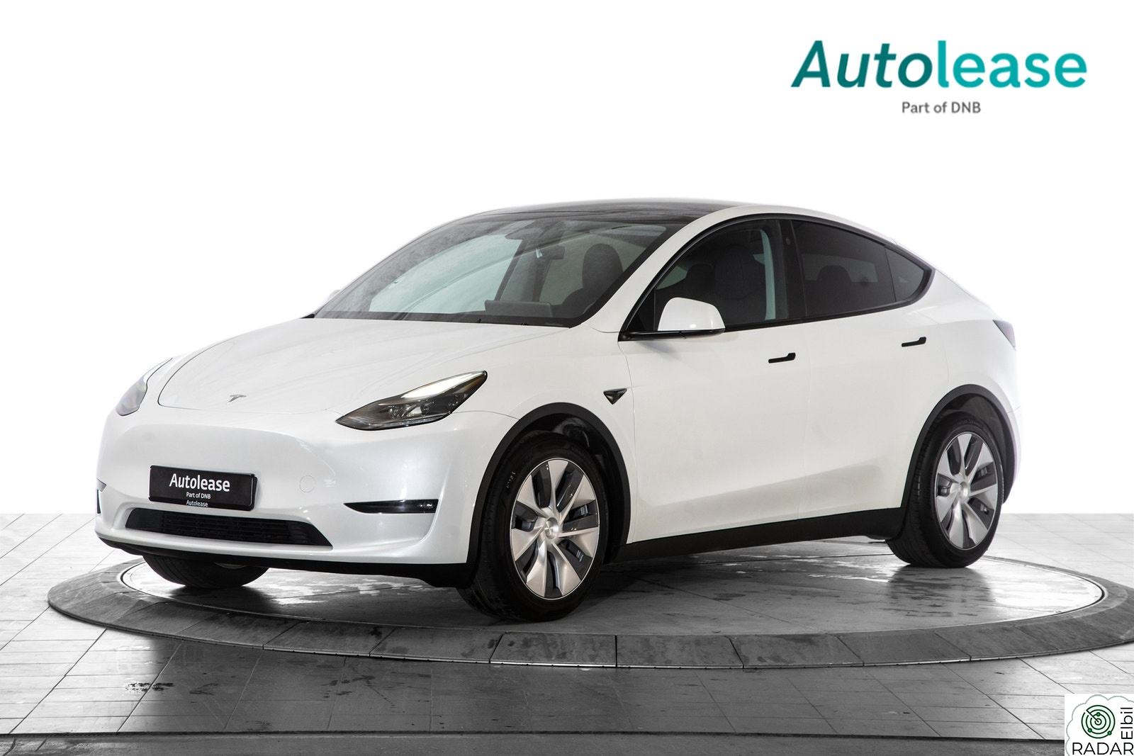 TESLA Model Y Long Range AWD, Krok Navi ACC +++,