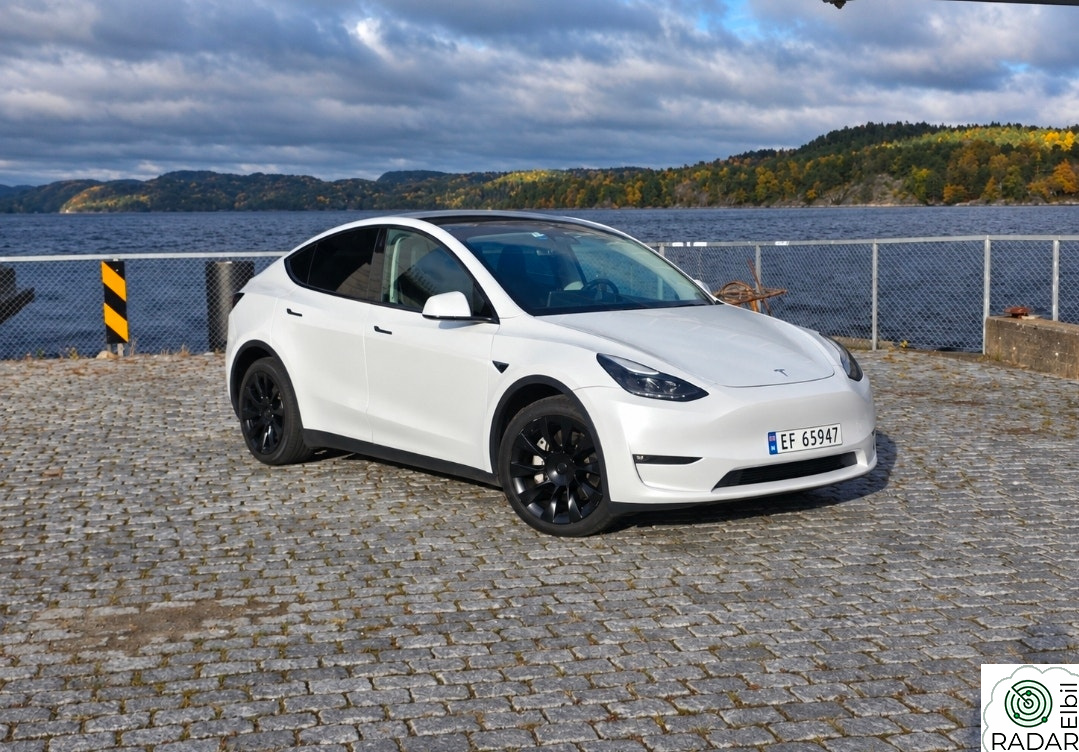 TESLA Model Y Long Range AWD