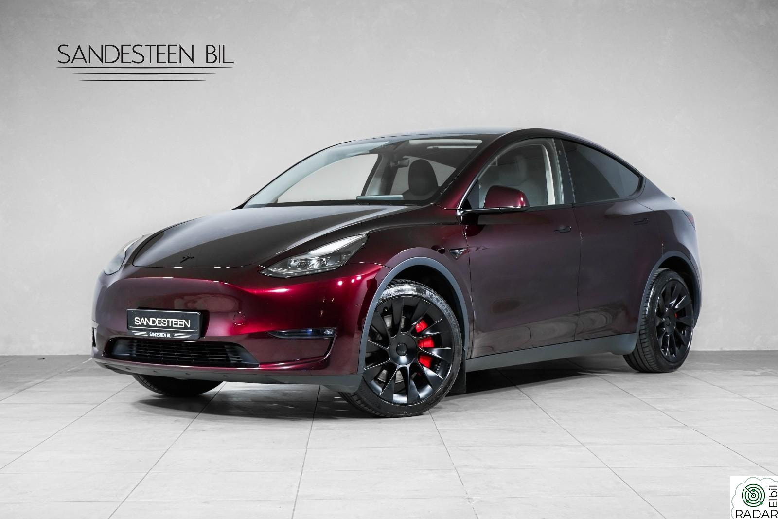 TESLA Model Y 530KM/LONG RANGE/ELSETER/PANO/VINTER/AUTOPILOT