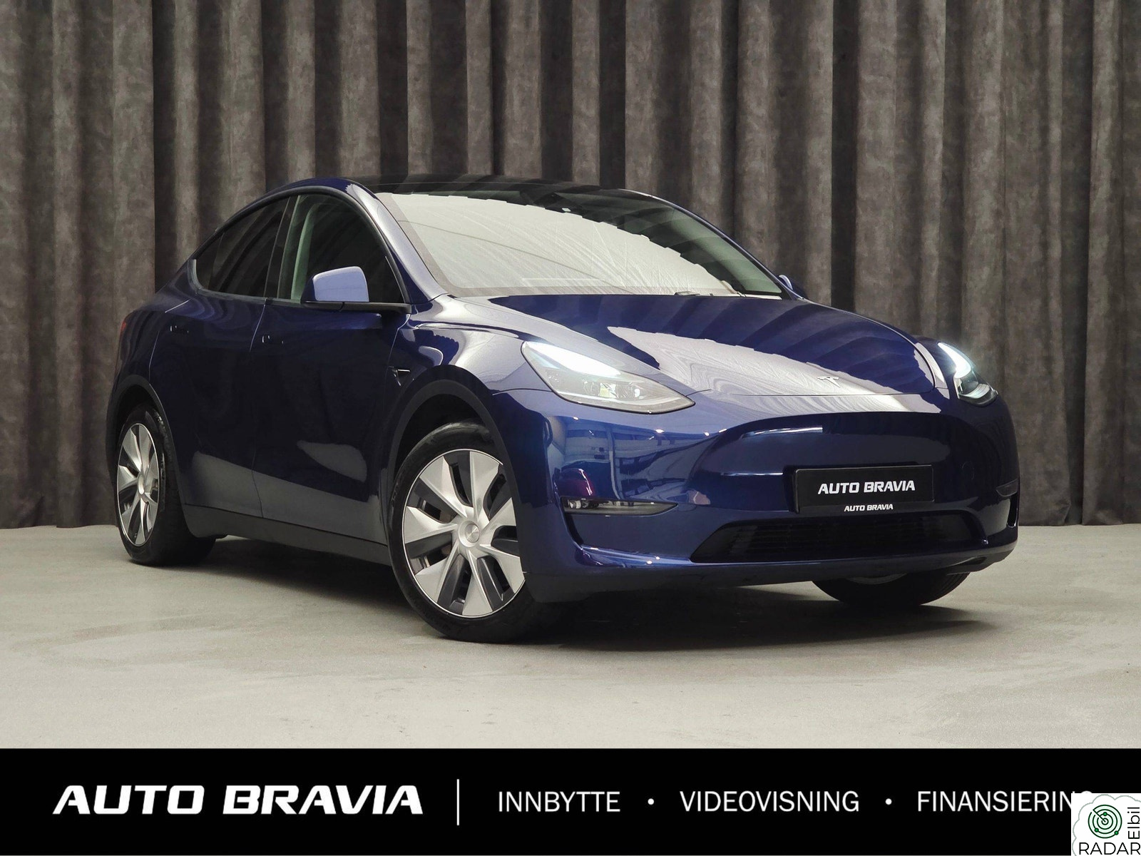 TESLA Model Y LONG RANGE/DUALMOTOR/533KM/KROK/MATRIX/AP/AMD/V.PUMPE++