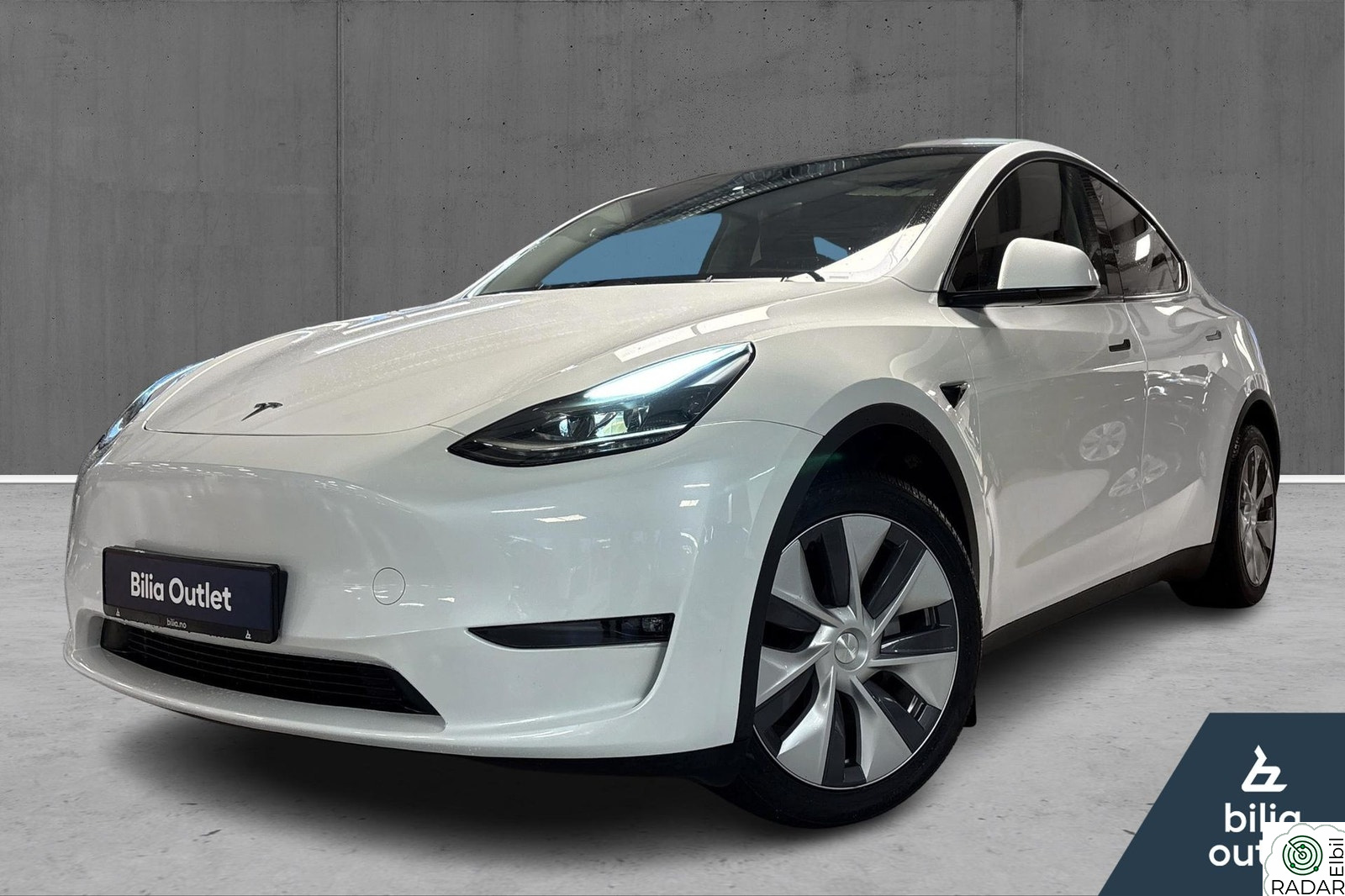TESLA Model Y Long Range AWD, 514HK, Premium, Skinn, H.feste
