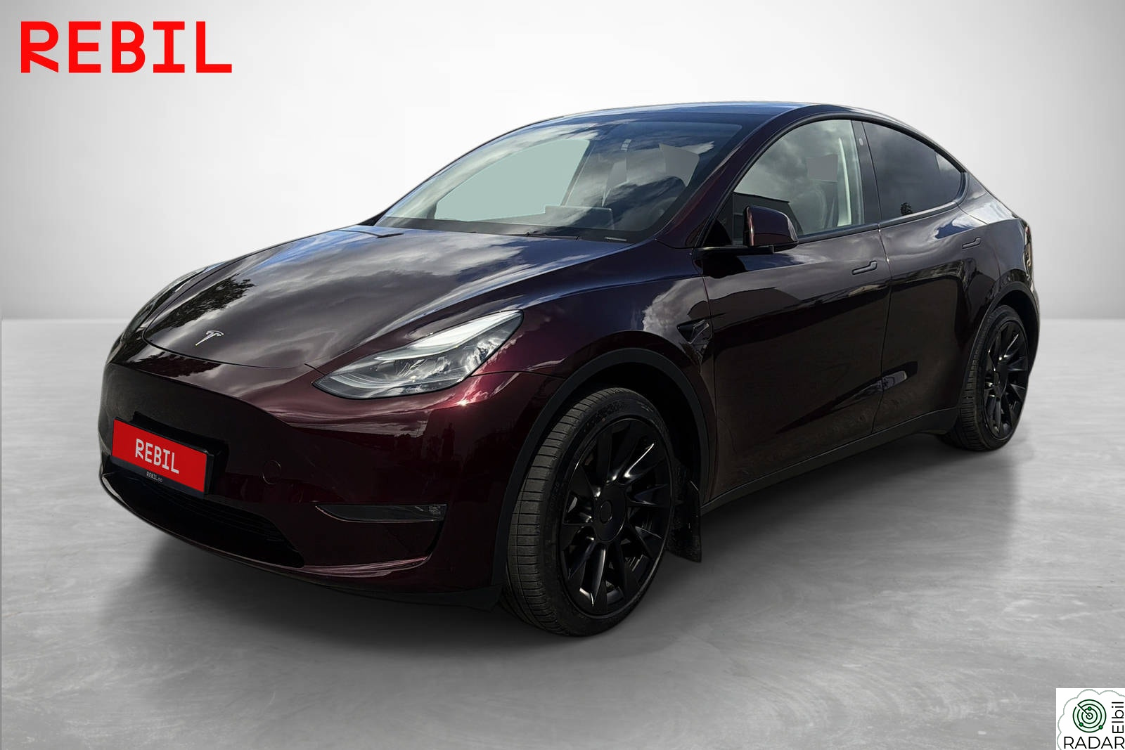 TESLA Model Y 533km/LR/AWD/MCU3/AP/Krok/R.kamera/V.pumpe/Memory/DAB