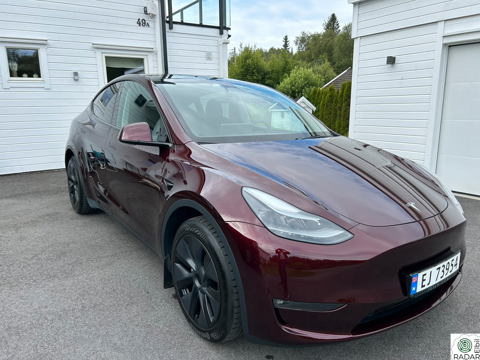 TESLA Model Y Long Range AWD