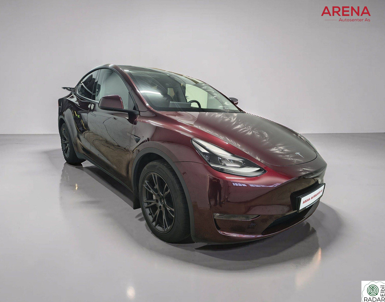 TESLA Model Y LONG RANGE AWD BERLIN/AP/Premium/RYZEN/KROK