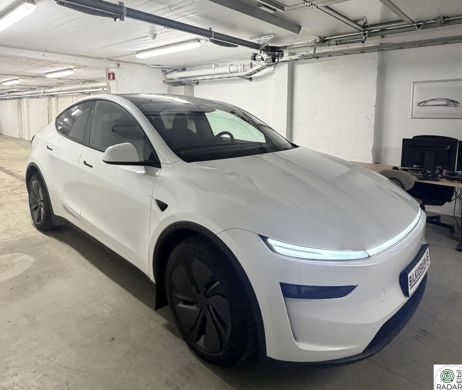 TESLA Model Y Juniper LR AWD Premium KROK/PANORAMA/360/AP/NESTEN NY!!