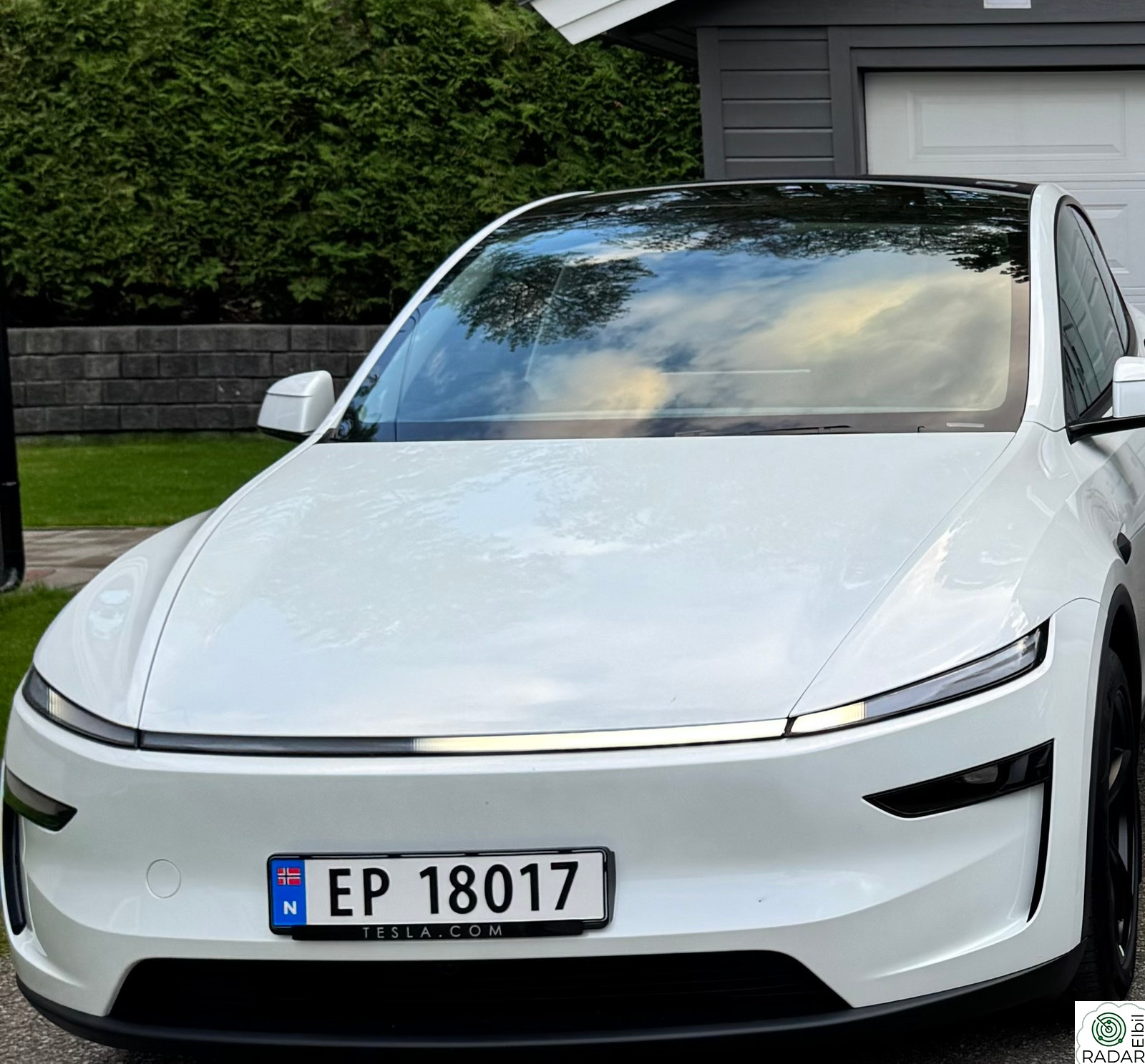 TESLA Model Y Juniper Long Range AWD