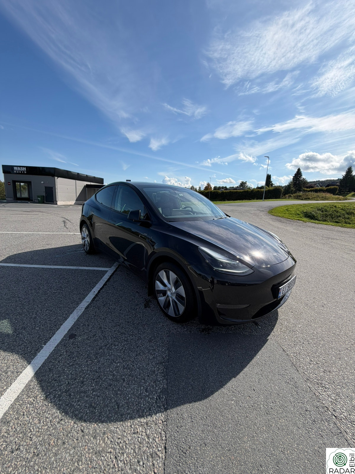 TESLA Model Y Long Range AWD