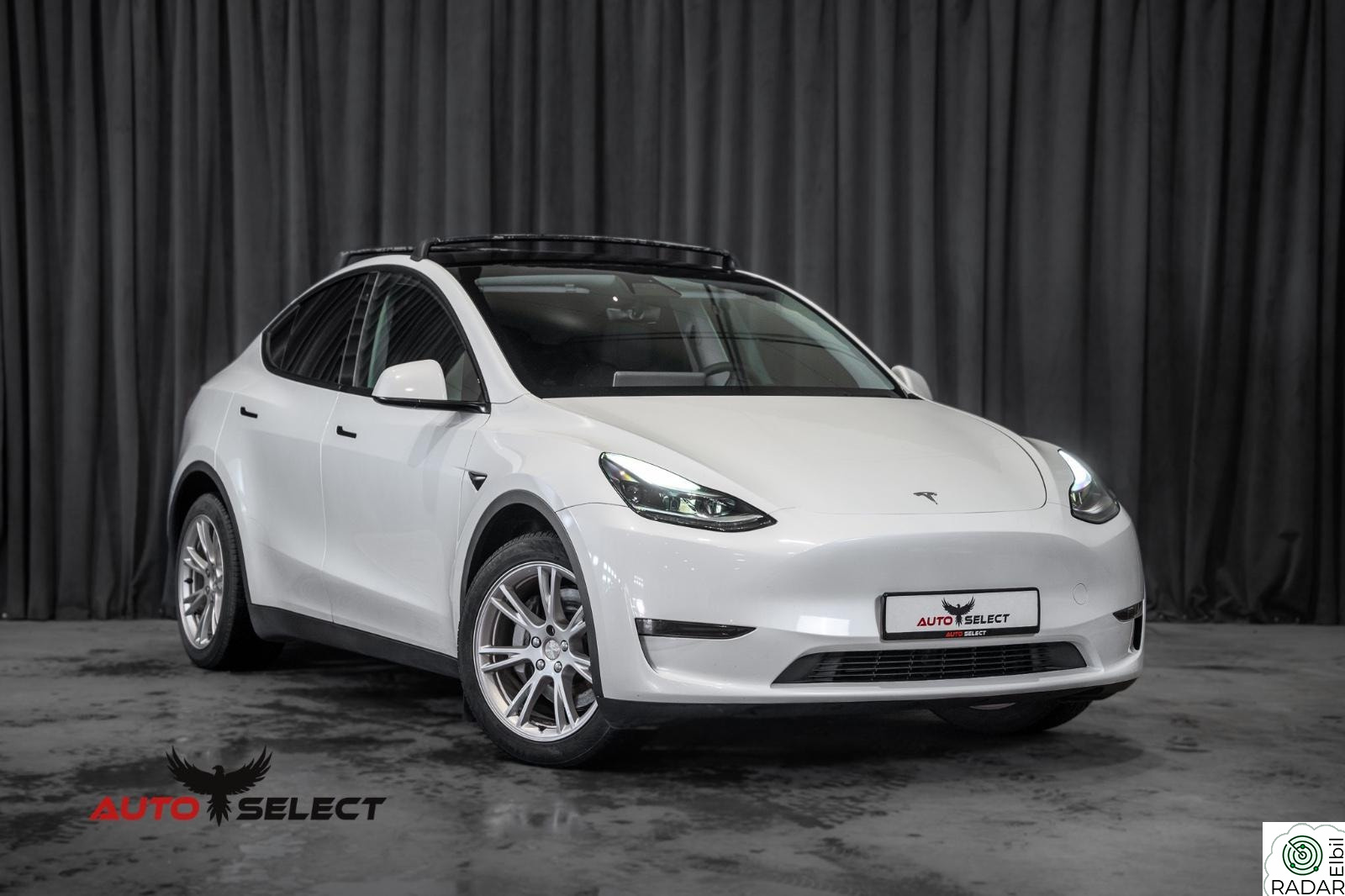 TESLA Model Y Long Range AWD/Premium Lyd/Varmepumpe/Krok/