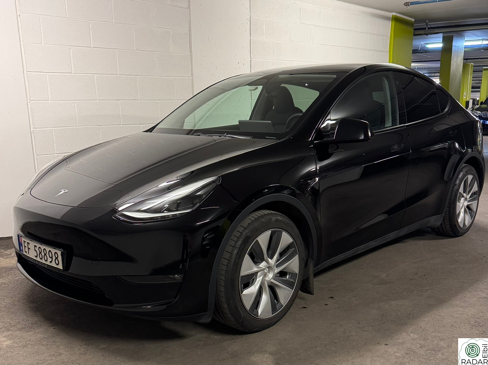 TESLA Model Y Long Range, Dual Motor, Firehjulsdrift AWD