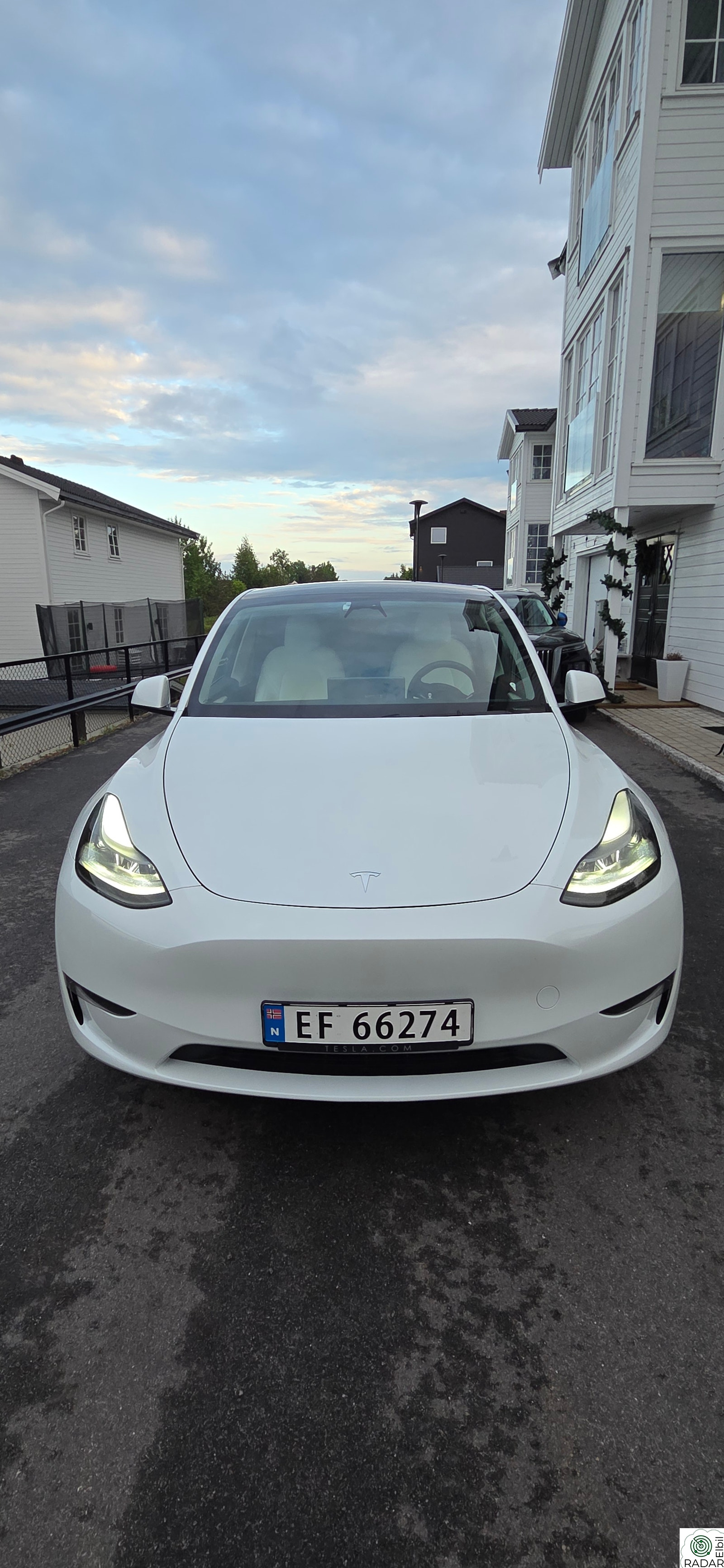 TESLA Model Y Long Range AWD