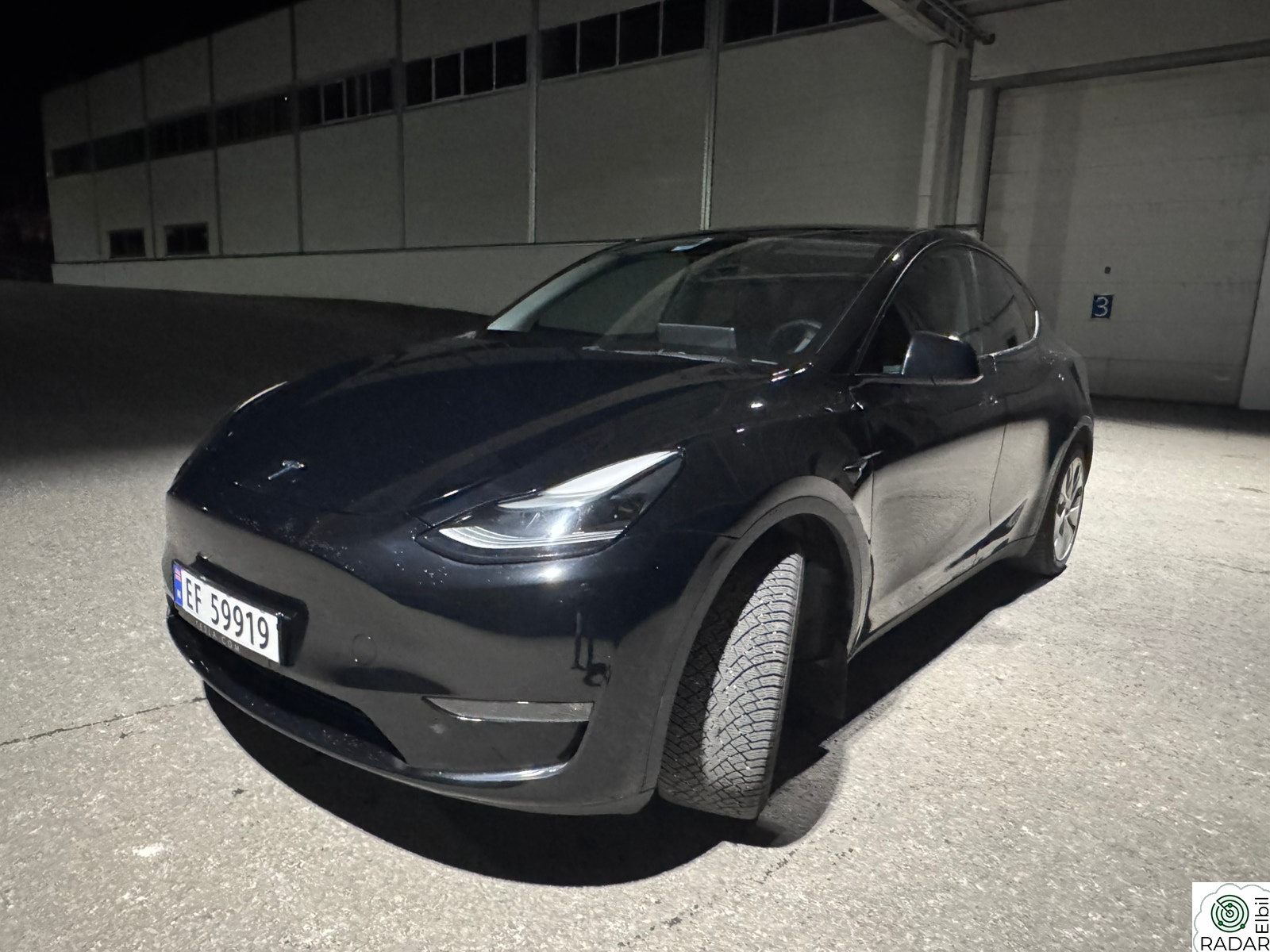 TESLA Model Y Long Range AWD