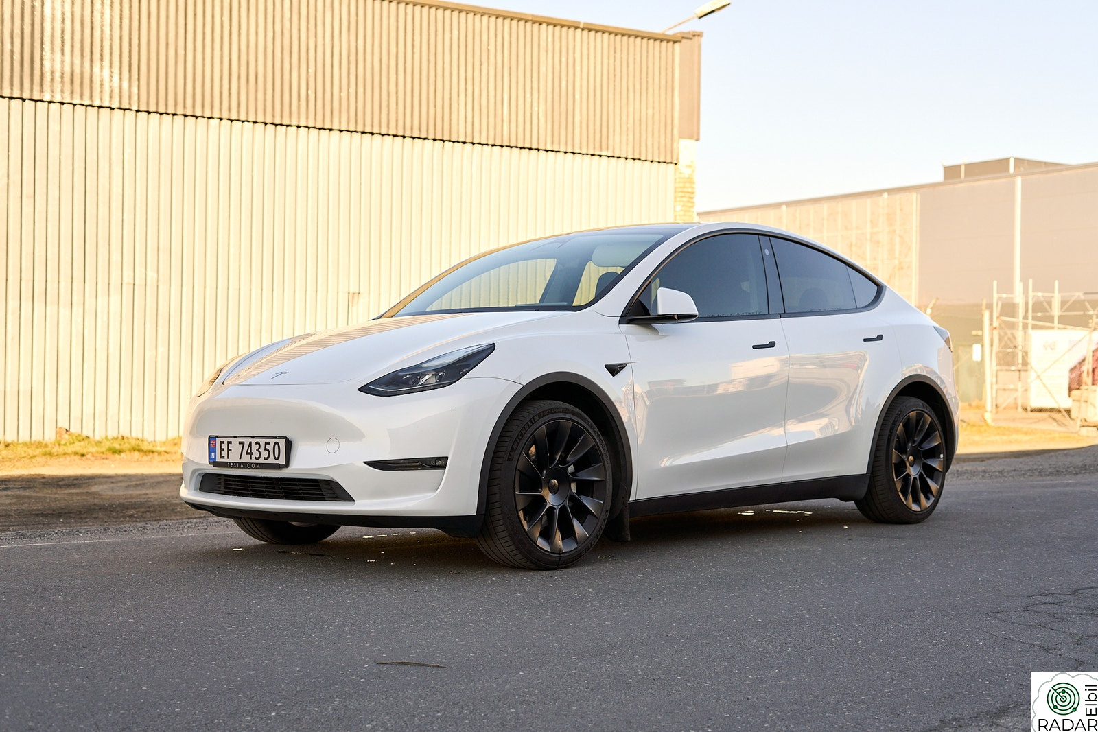 TESLA Model Y Long Range AWD