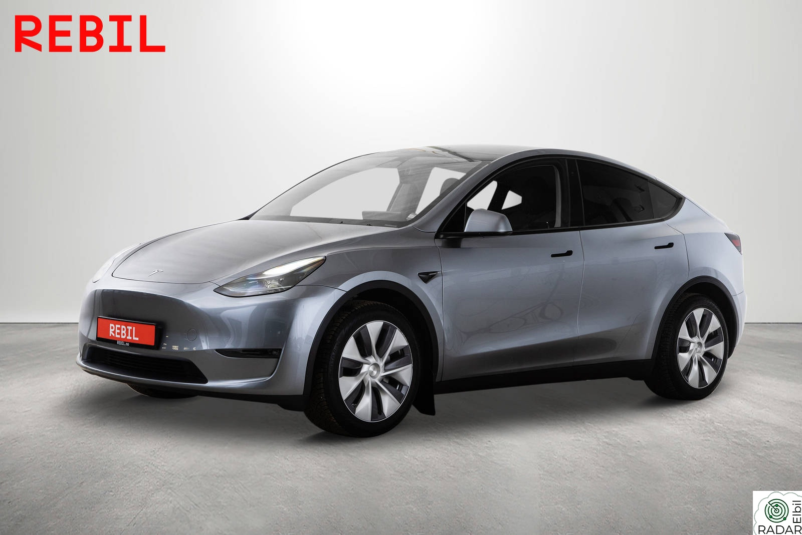 TESLA Model Y 533km(WLTP)/LR/AWD/Krok/Ryzen/Navi/R.kam/Pano/AP/Vpumpe