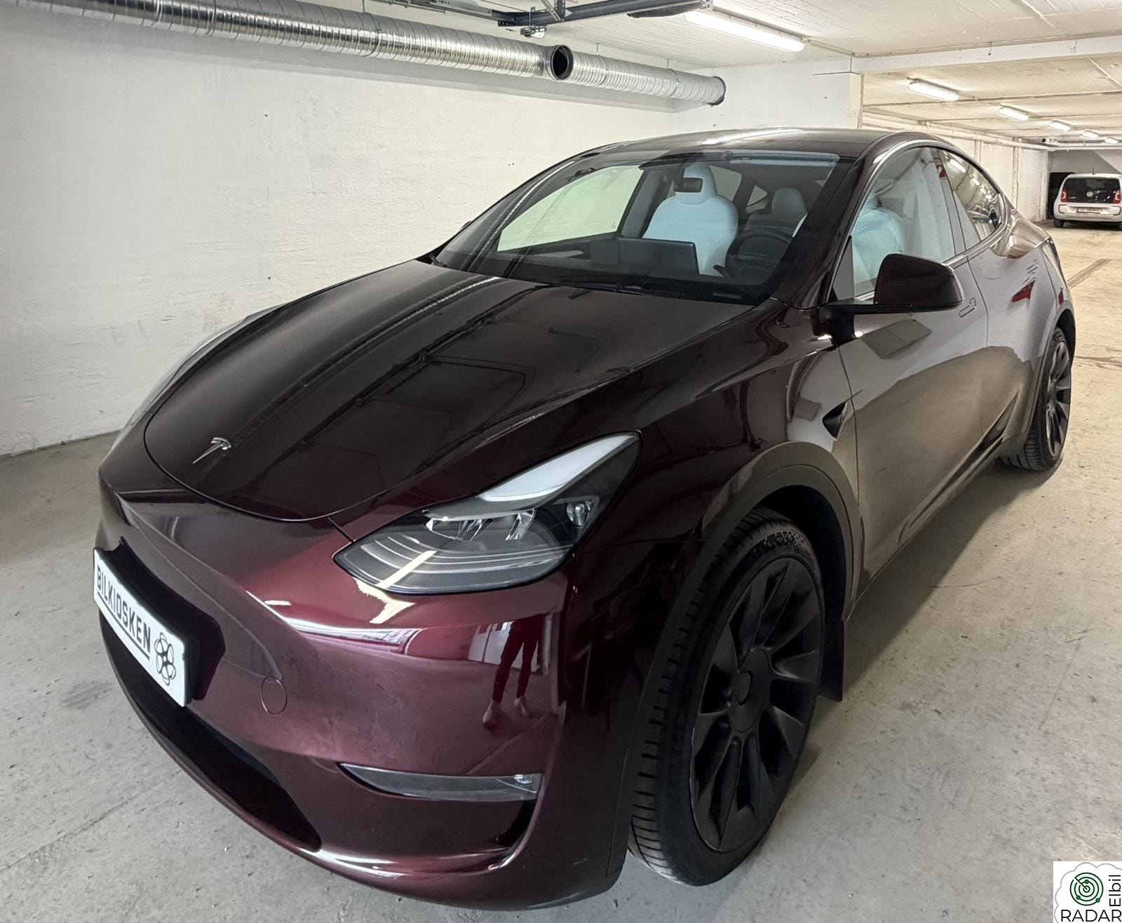 TESLA Model Y Long Range AWD 533km/H.Feste/AP/R.kam/V.Pumpe/EU-08.27!