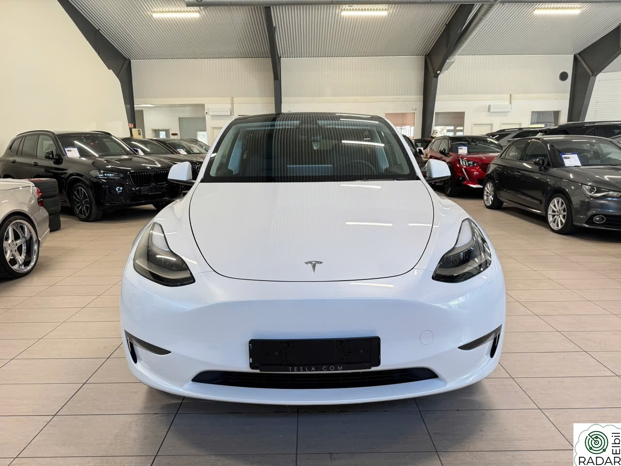 TESLA Model Y Long Range AWD