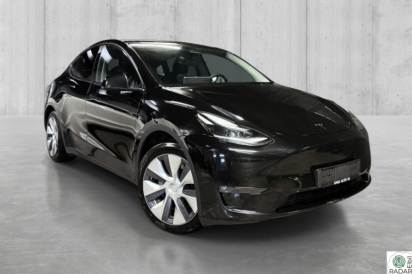 TESLA Model Y 533WLTP/Skinn/Pano/Garanti/360/DAB/Autopilot