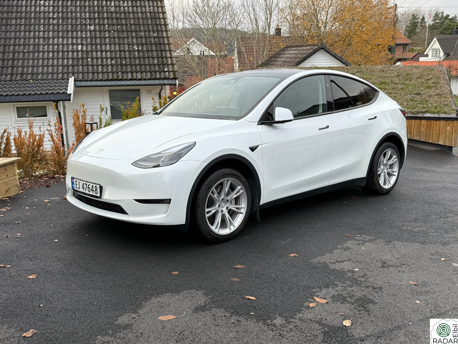 TESLA Model Y Long Range AWD