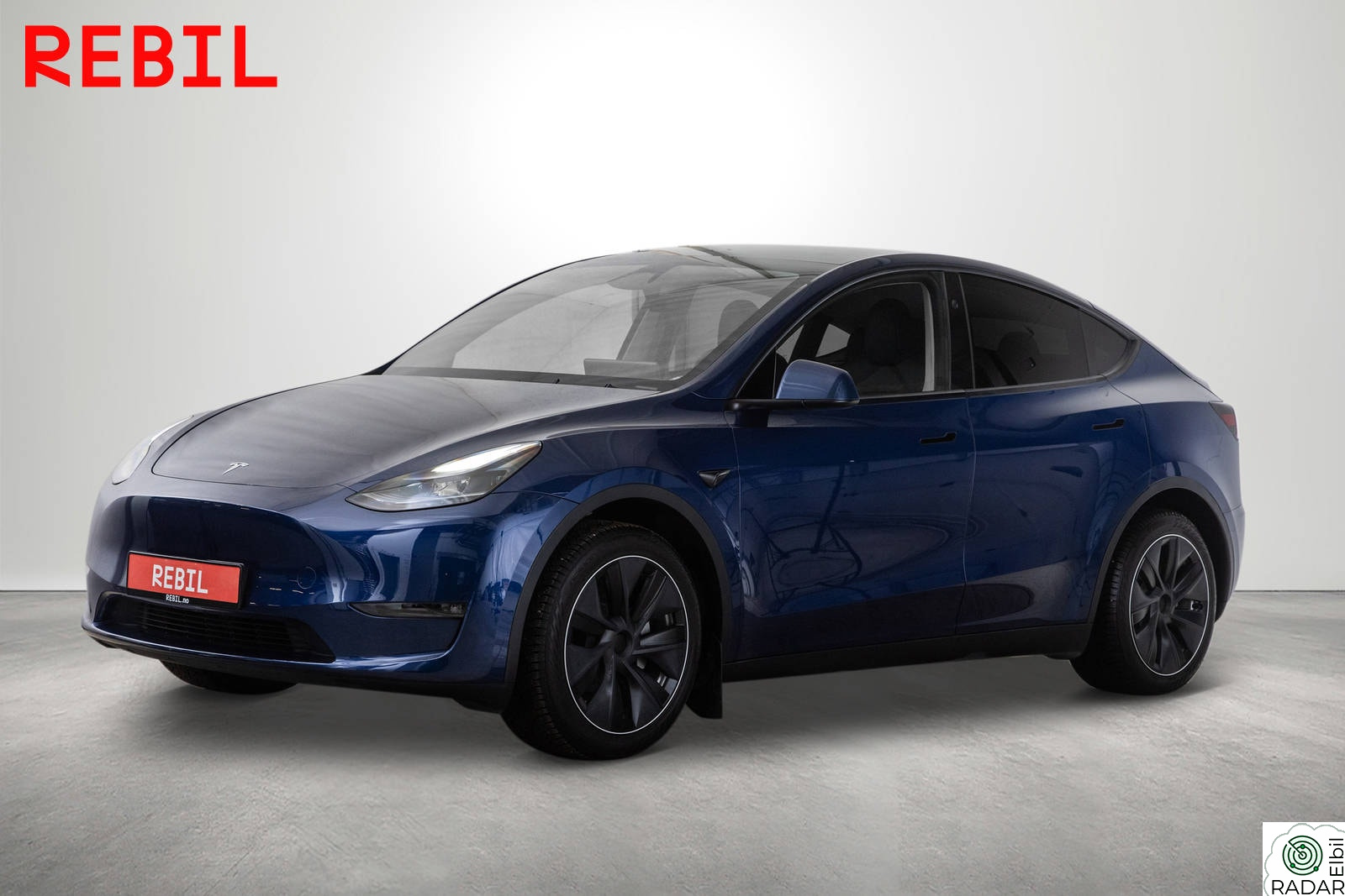 TESLA Model Y 533km(WLTP)/LR/AWD/Krok/Ryzen/Navi/R.kam/Pano/AP/V.pump
