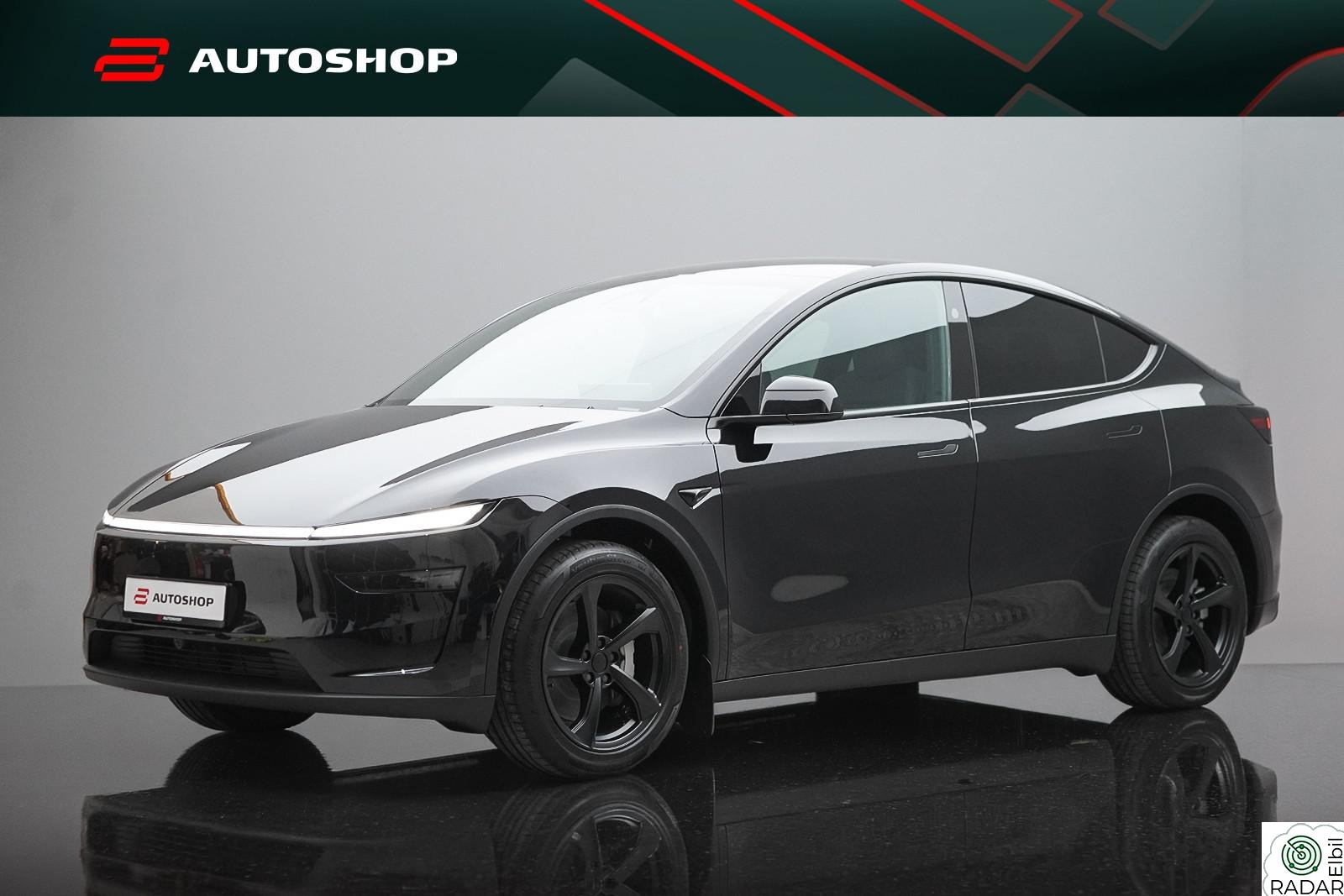TESLA Model Y 7-SETER LONG RANGE AWD JUNIPER KROK SKINN 629KM WLTP