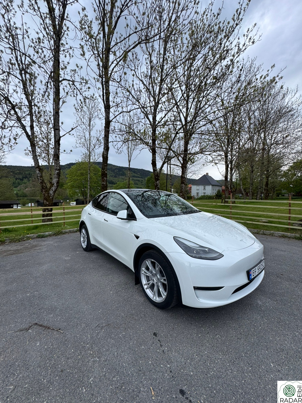 TESLA Model Y Long Range AWD