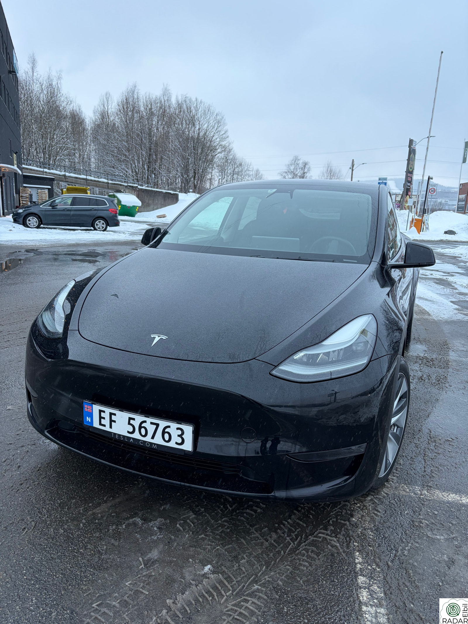 TESLA Model Y Long Range AWD